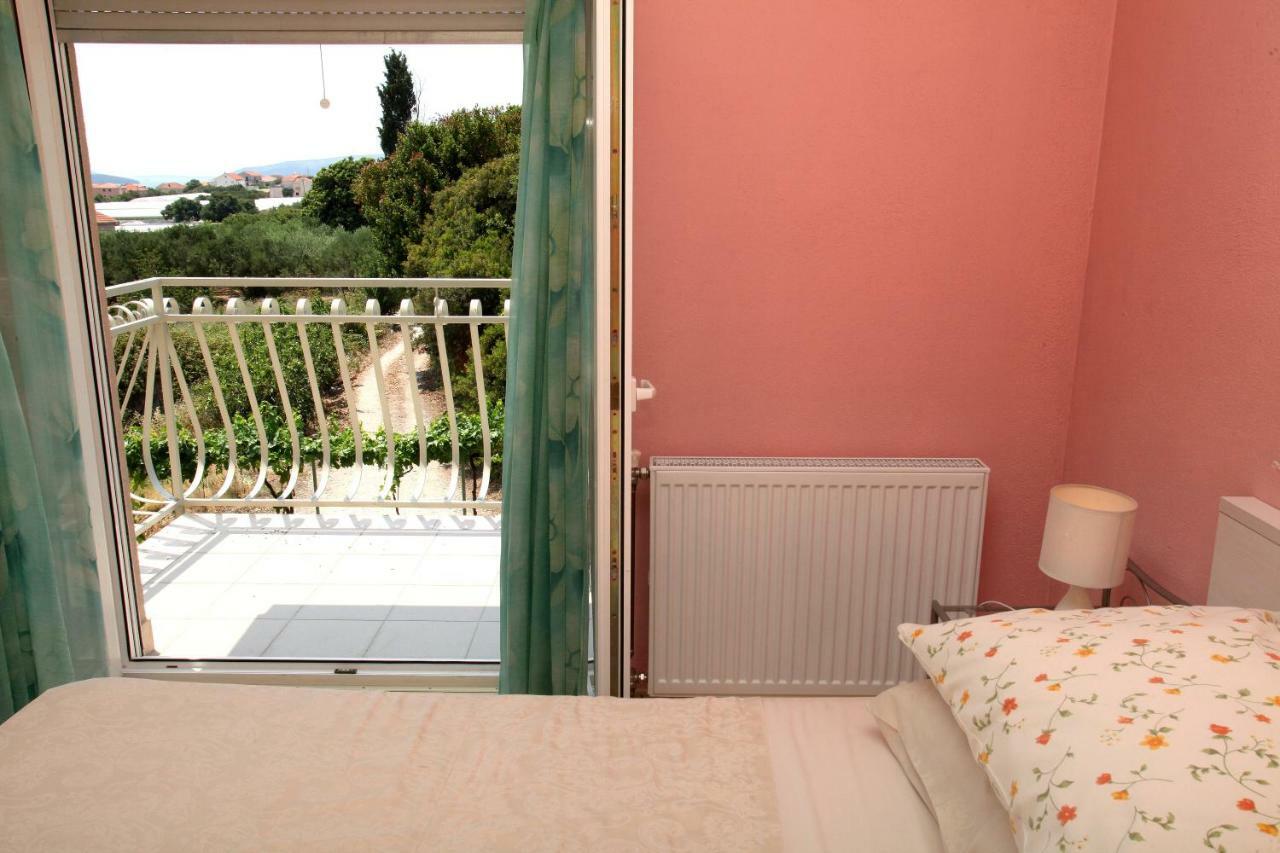 Apartman Dinka Trogir Exterior foto